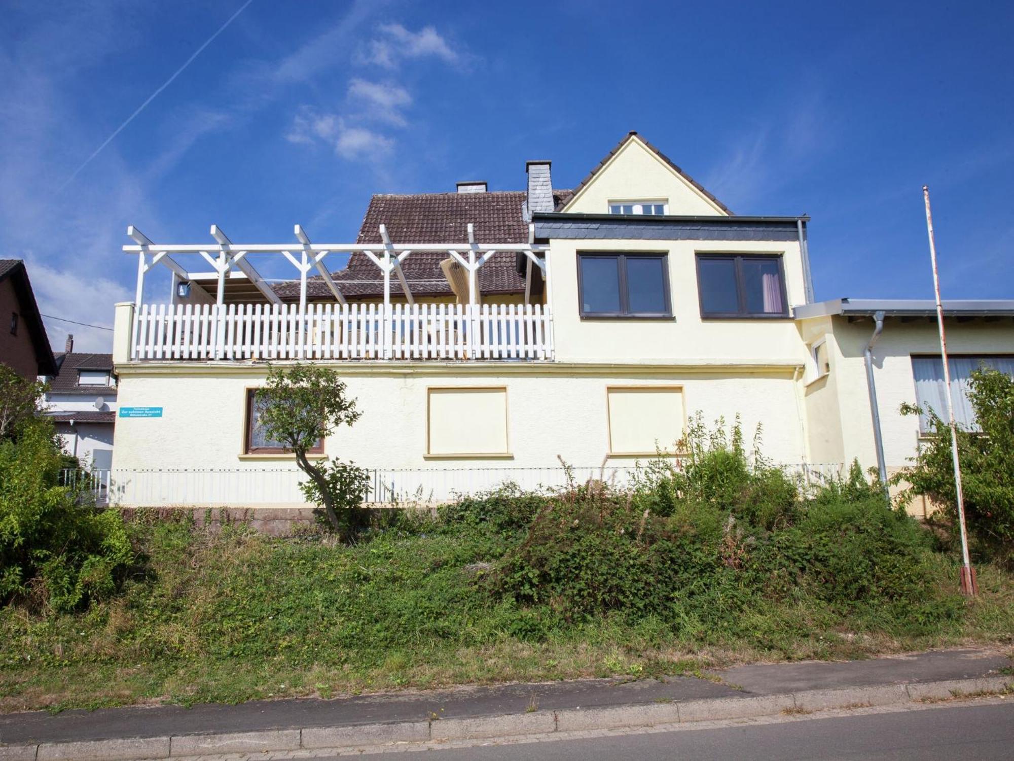 Beautiful Holidayhome With Sauna And Terrace Harscheid Esterno foto